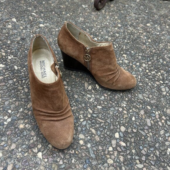 MICHAEL Michael Kors Norma Brown Suede Leather Ankle Wedge Bootie Boots Size 6.5 - Picture 5 of 11